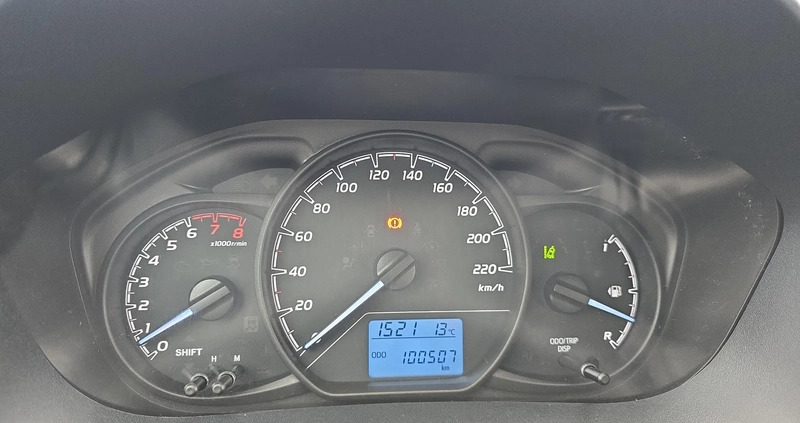 Toyota Yaris cena 47900 przebieg: 100475, rok produkcji 2019 z Miłomłyn małe 466